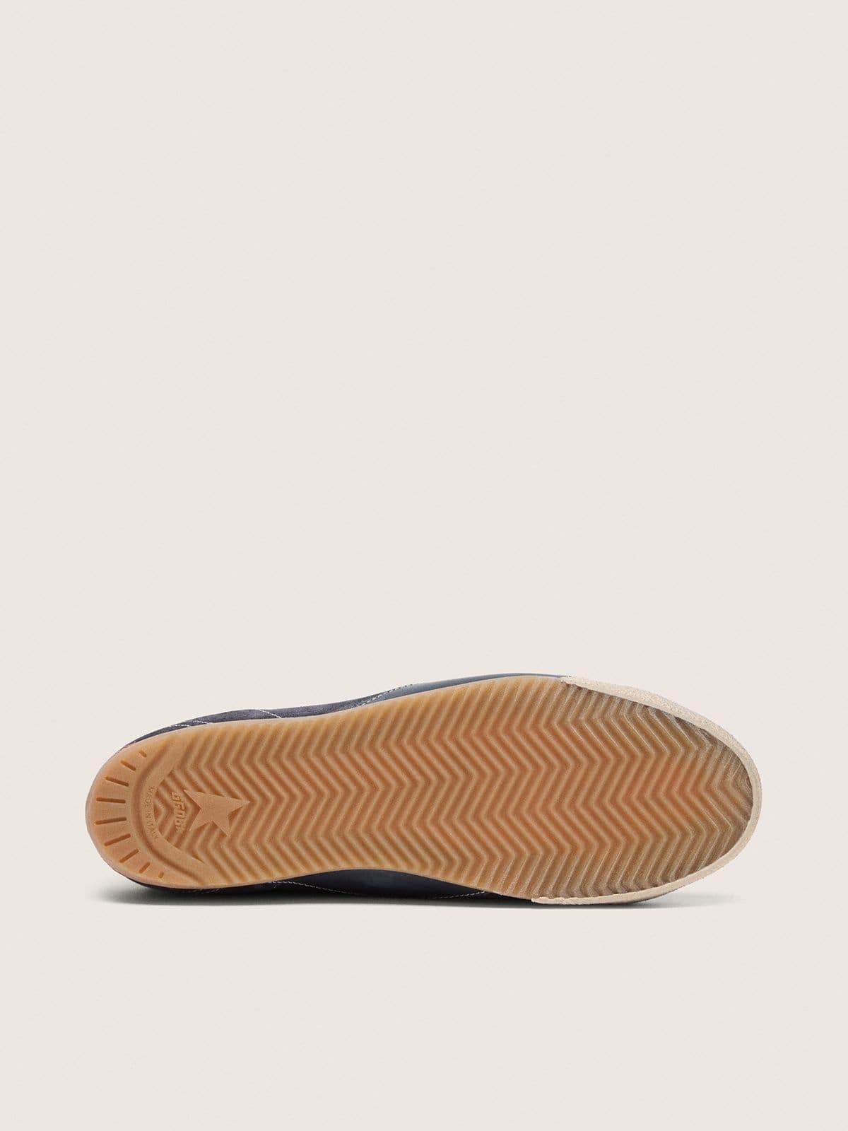 Golden Goose - True-Star Uomo in suede blu scuro con stella e talloncino in nappa bianca in 