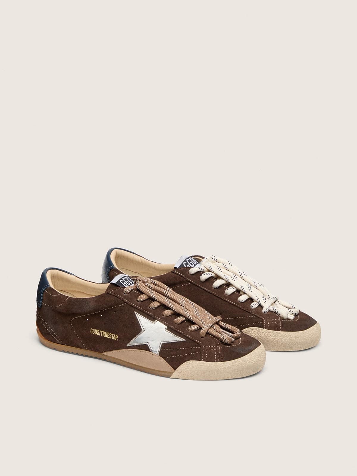 Golden Goose - True-Star homme en cuir velours marron avec &eacute;toile argent&eacute;e in 