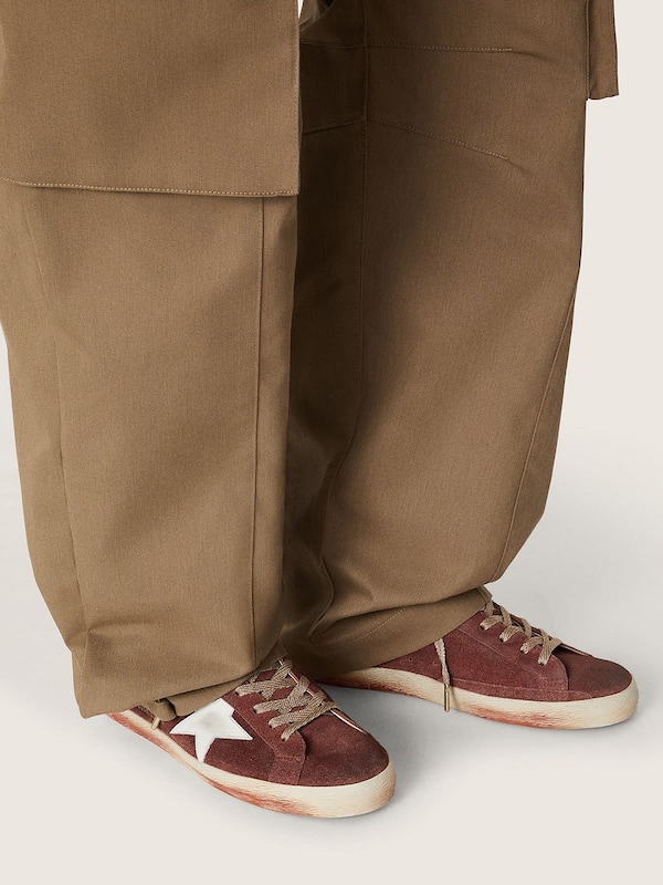 Men&rsquo;s Super-Star in rust suede with metallic platinum leather star