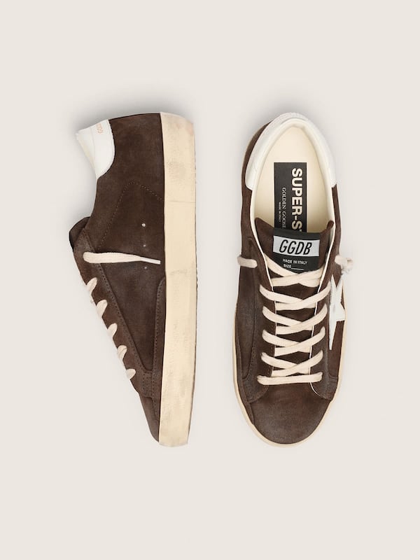 Golden Goose - Men&rsquo;s Super-Star in brown suede with white star in 