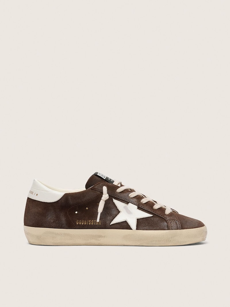 Men&rsquo;s Super-Star in brown suede with white star