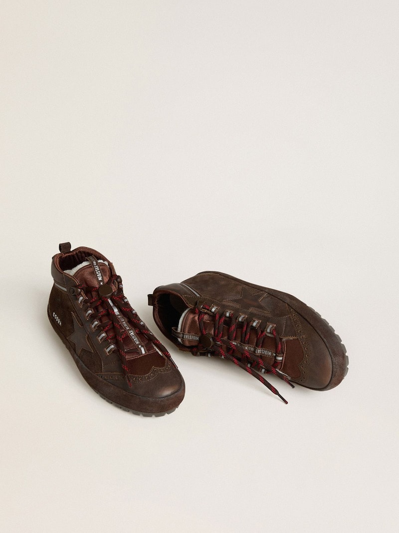 Golden Goose - Mid Star Ski Herren aus braunem Suede mit Lederstern und Suedeferse in 