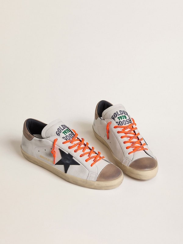 Men's Super-Star LTD in leather with black leather star and beige leather heel tab