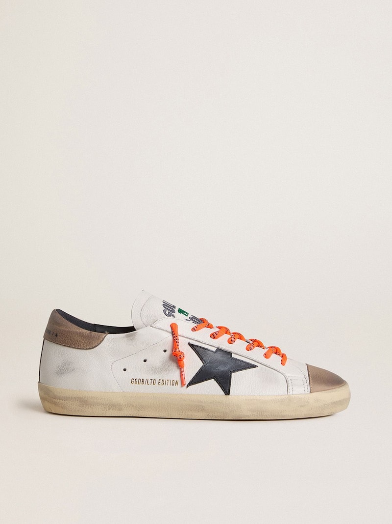 Men's Super-Star LTD in leather with black leather star and beige leather heel tab