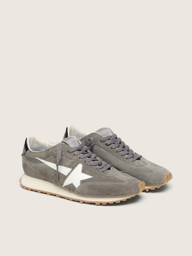 Golden Goose - Marathon uomo in suede grigio con stella bianca in 