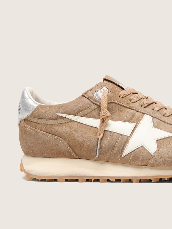 Golden Goose - Marathon uomo in suede tabacco con stella bianca in 