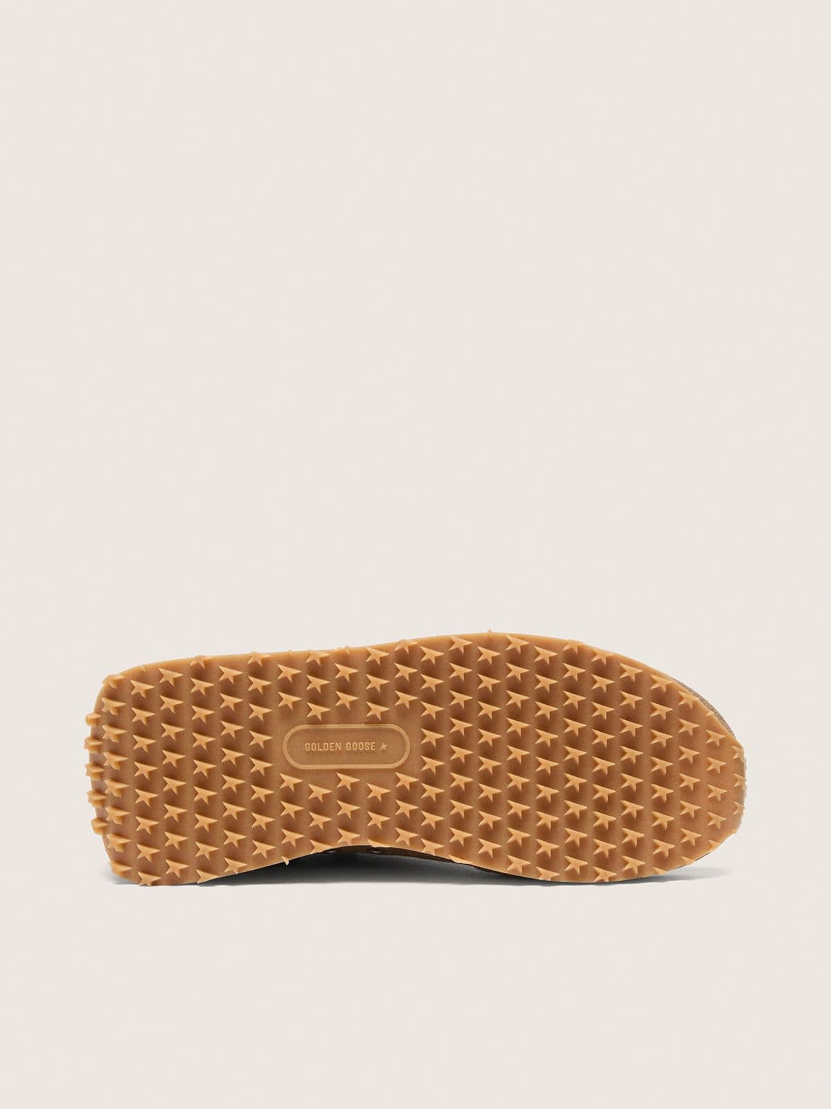 Golden Goose - Marathon uomo in suede tabacco con stella bianca in 