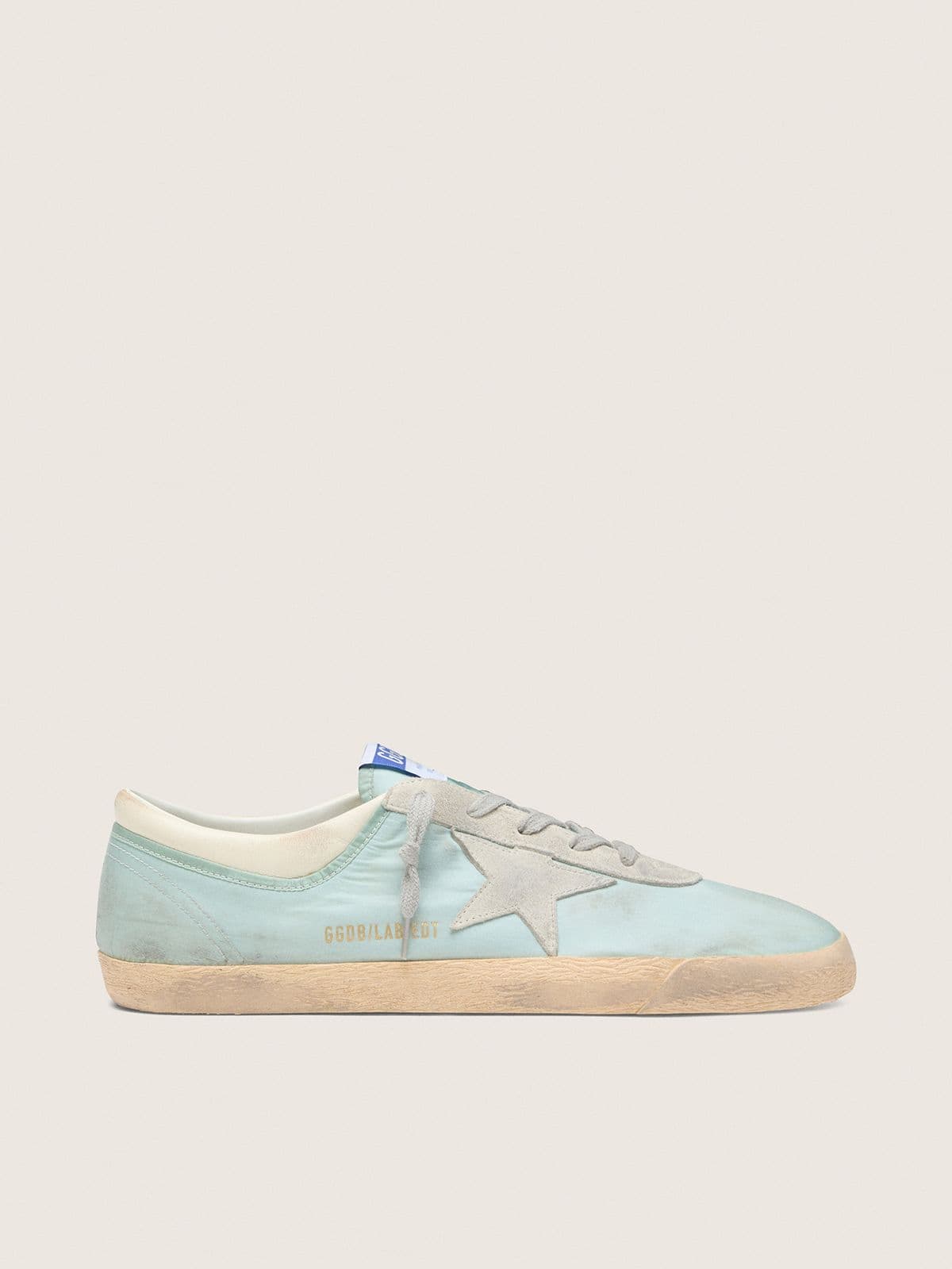 Golden Goose - Super-Star masculino de n&aacute;ilon verde-claro com estrela de suede cinza-claro in 