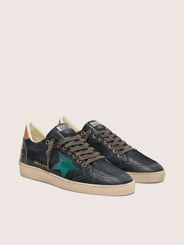 Golden Goose - Men&rsquo;s Ball Star LTD in black leather with green embroidered star in 