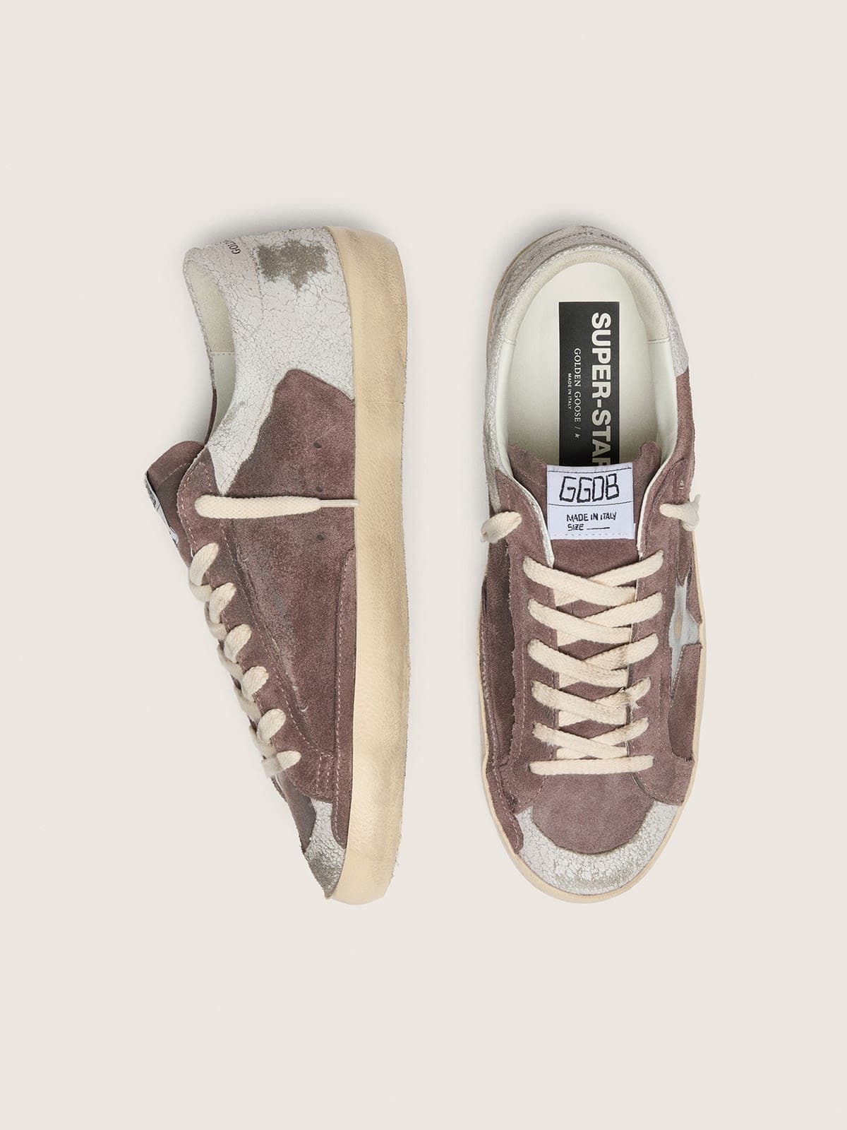 Golden Goose - Super-Star LTD Herren aus lavendelfarbenem Rauleder mit silberfarbenem Stern in 