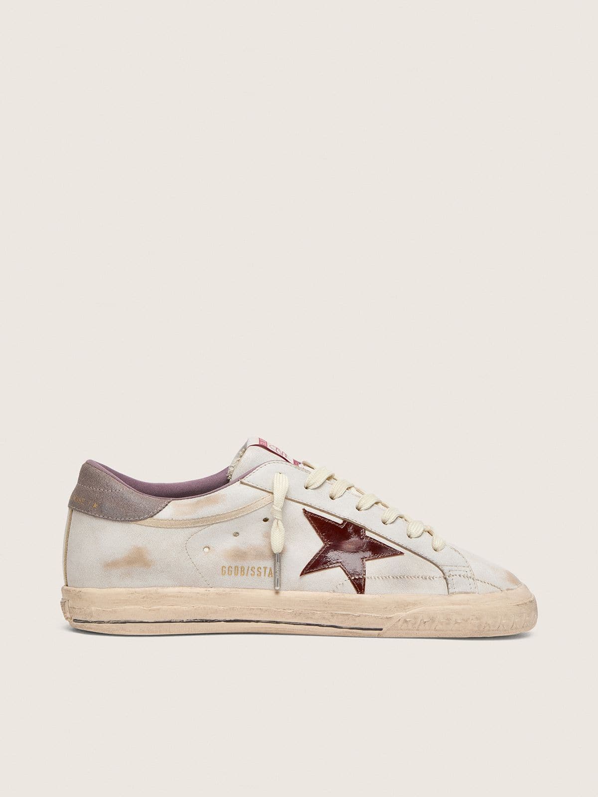 Golden Goose - Men&rsquo;s Super-Star in white leather with burgundy laminated leather star in 