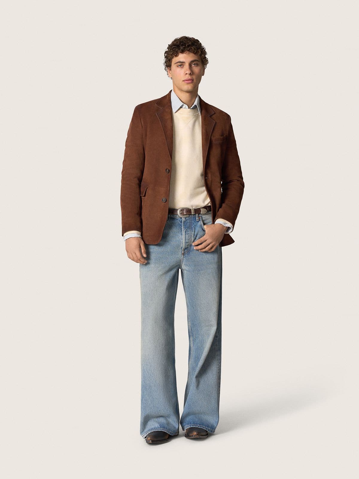 Camisa con rayas estrechas para hombre