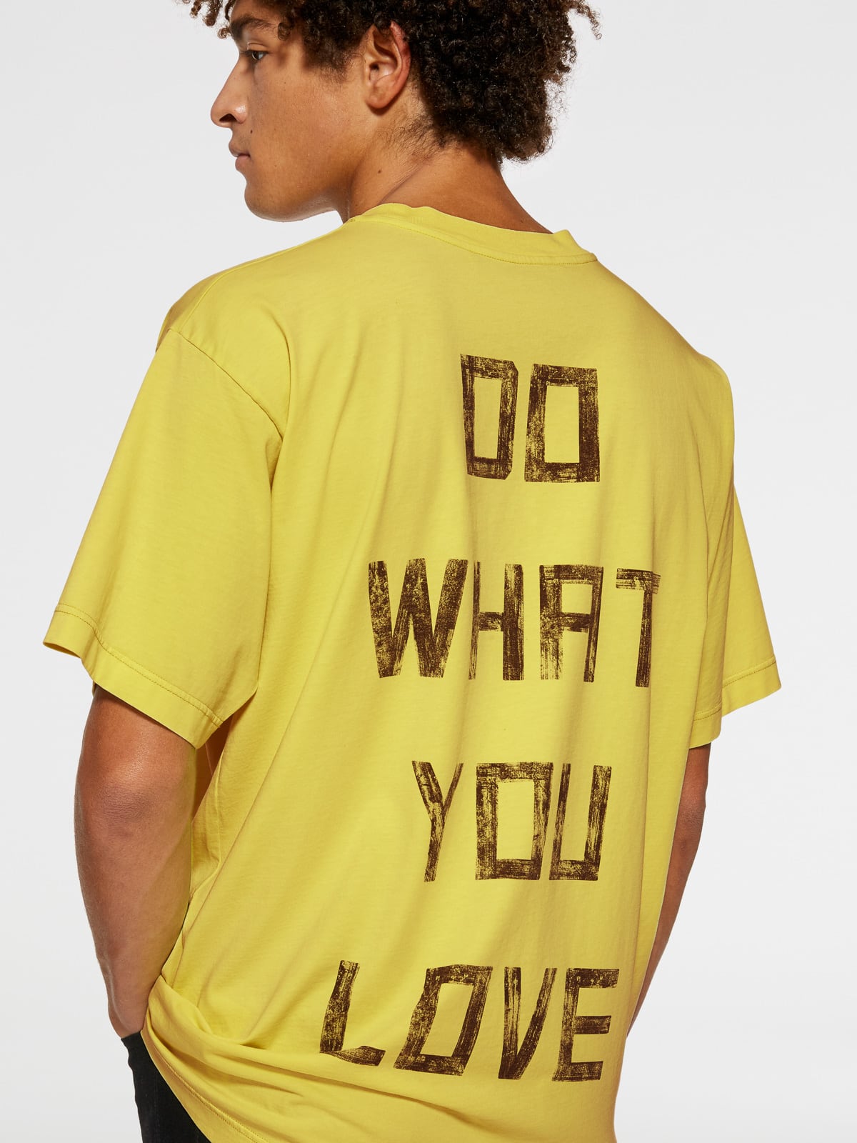 Golden Goose - Lime-colored Artù T-shirt with contrasting black lettering on the back in 