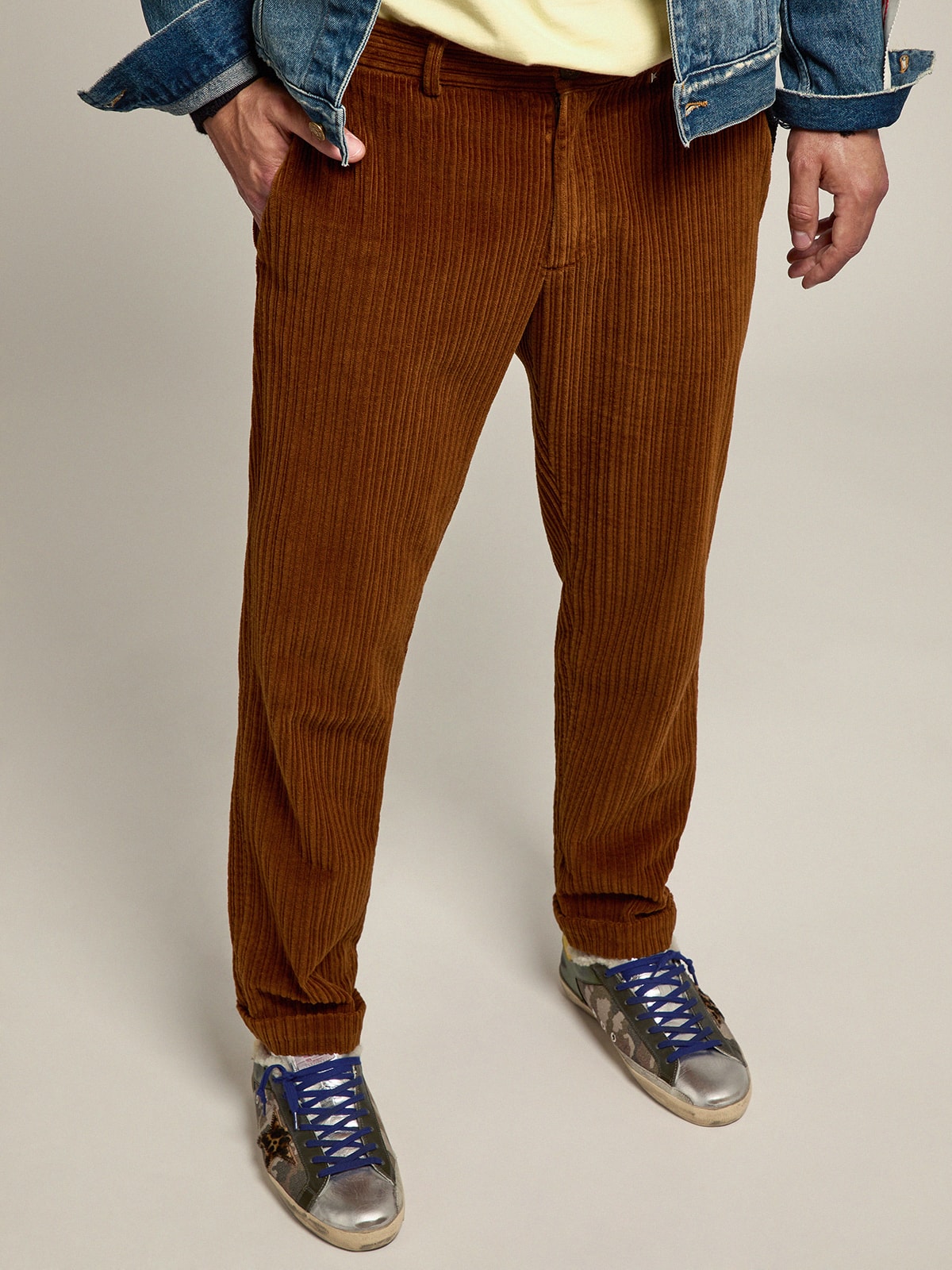 Golden Goose - Terracotta-colored corduroy chinos in 