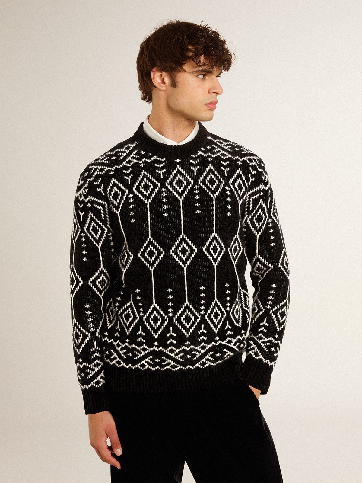 Golden Goose - Men’s crew neck wool blend sweater with jacquard argyle design  in 