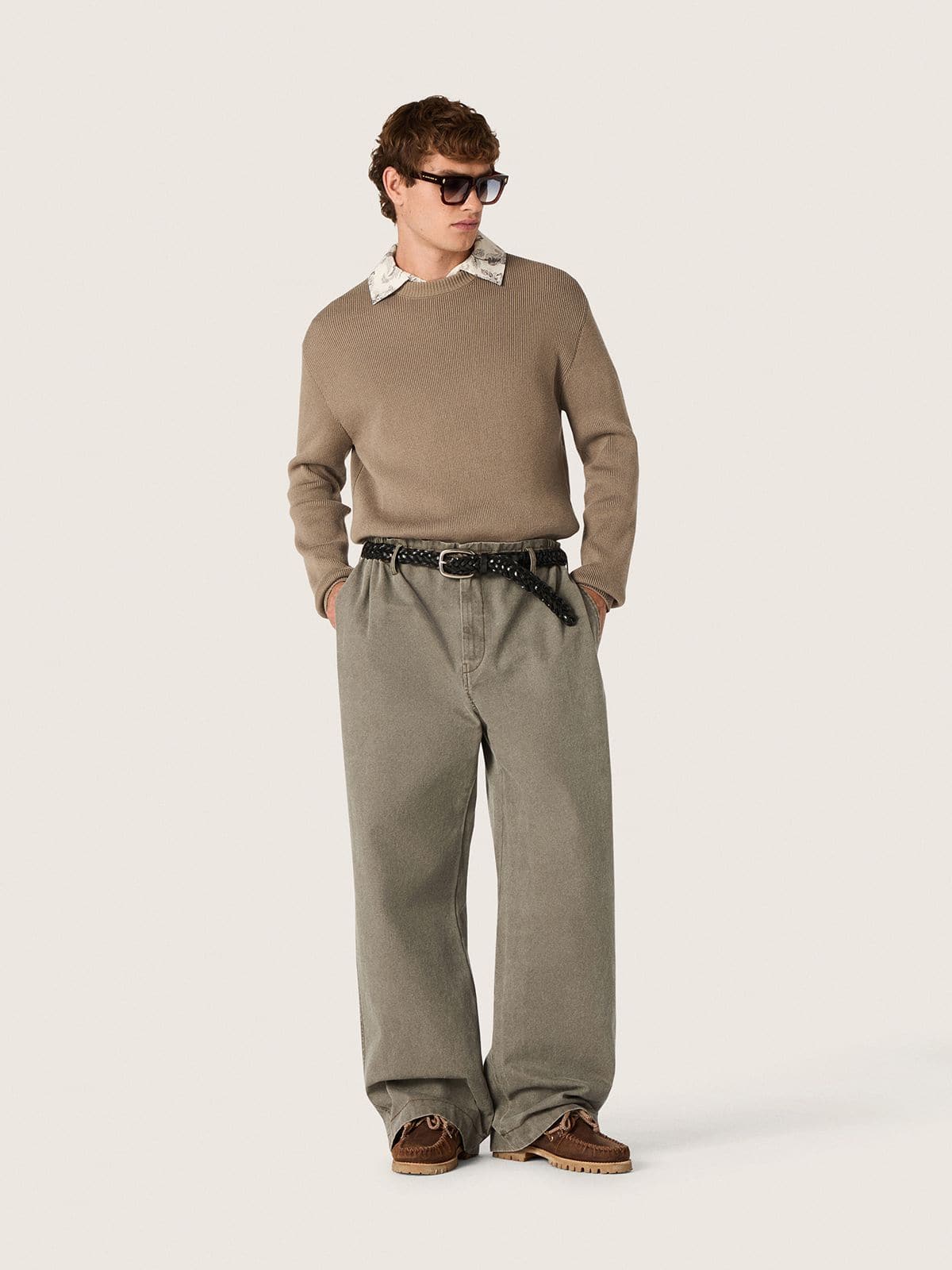 Golden Goose - Herrenpullover aus Bio-Baumwolle in hellem Taupe mit gesticktem Logo in 