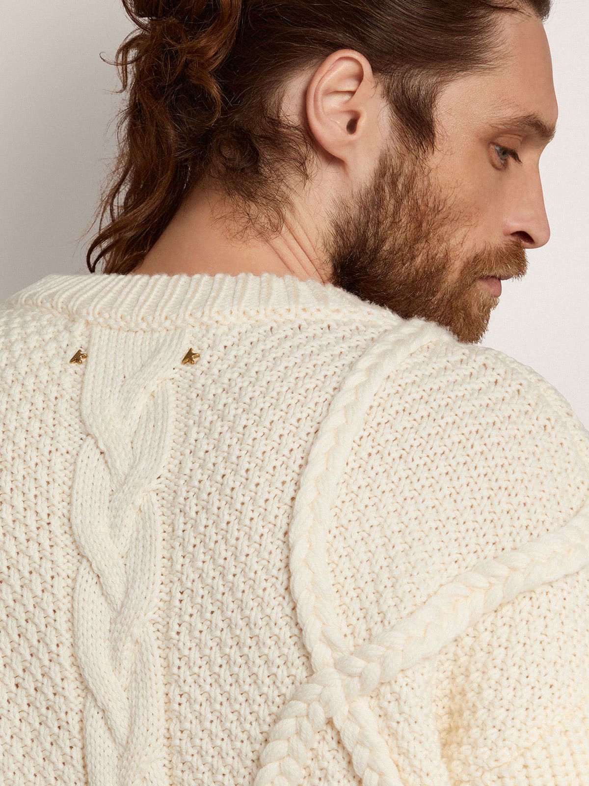 Golden Goose - Herrenpullover mit Rundhalsausschnitt aus Wolle mit geflochtenem Motiv in 