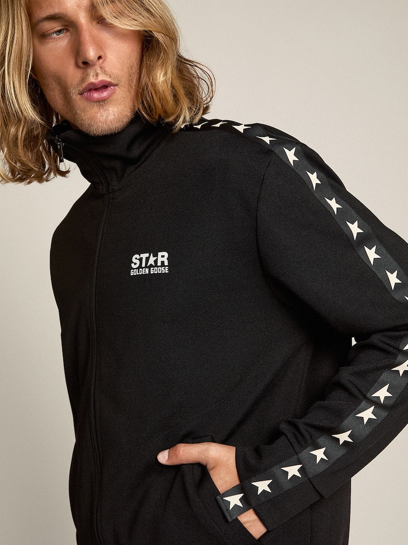 Golden Goose - Sweat-shirt zipp&eacute; homme couleur noire avec &eacute;toiles blanches in 