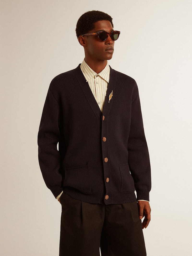 Golden Goose - Dunkelblauer Cardigan aus der Golden-Kollektion mit Distressed-Finish in 