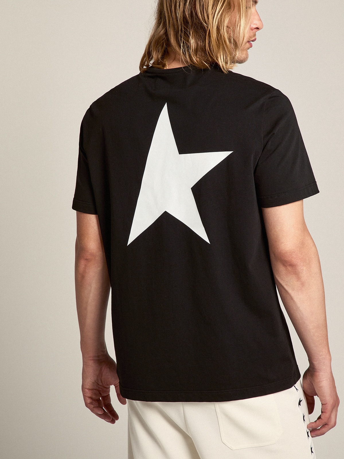 Golden Goose - Men’s black Star Collection T-shirt with contrasting white logo and star in 