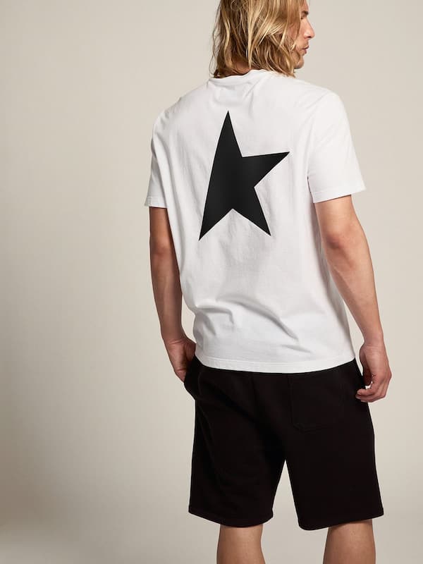 Golden Goose - Camiseta blanca de la Colección Star con logotipo y estrella de color negro en contraste in 