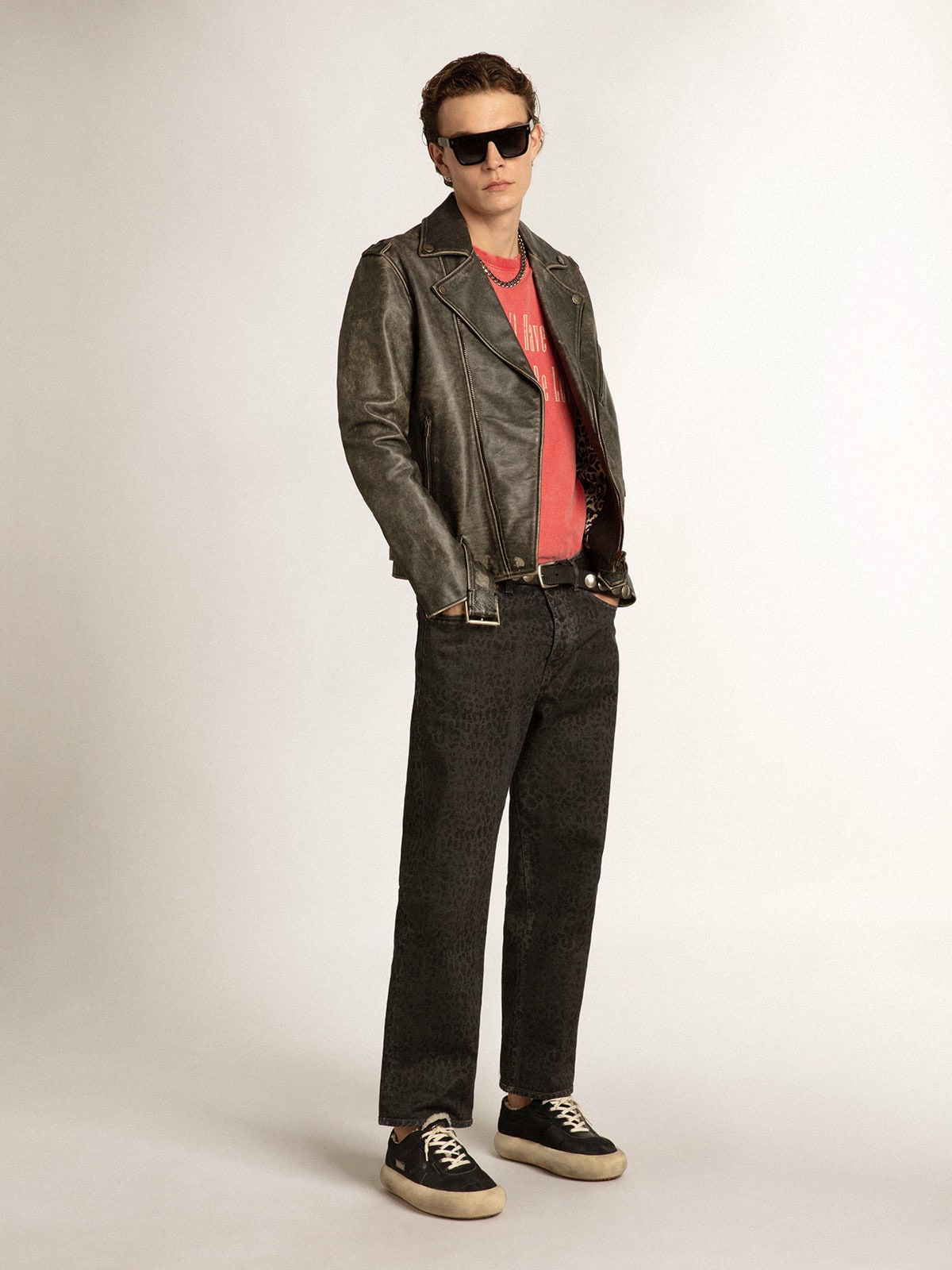 Golden Goose - Red T-shirt with ecru printed lettering in 