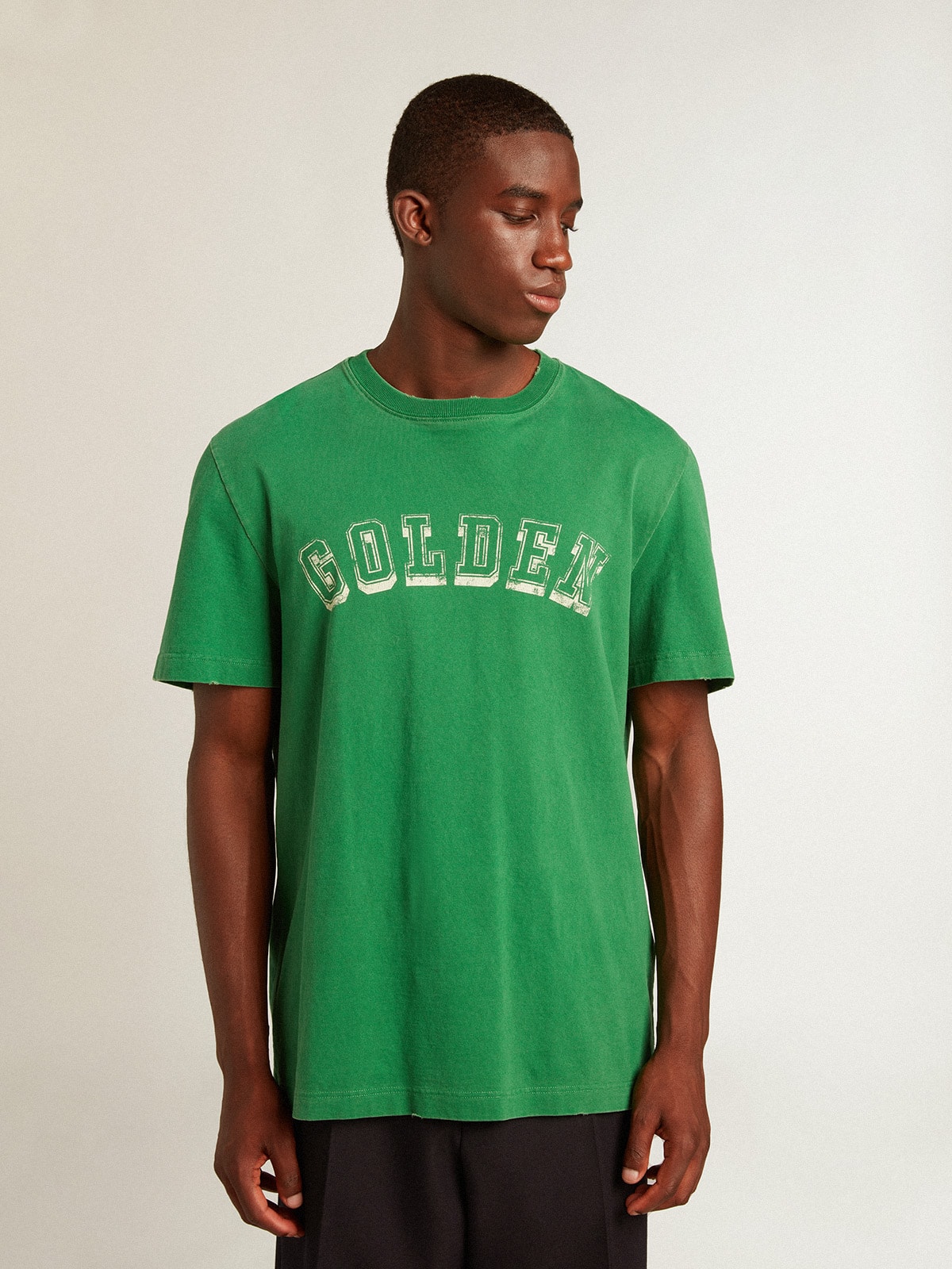 Golden Goose - Men’s green cotton T-shirt with lettering at the center in 