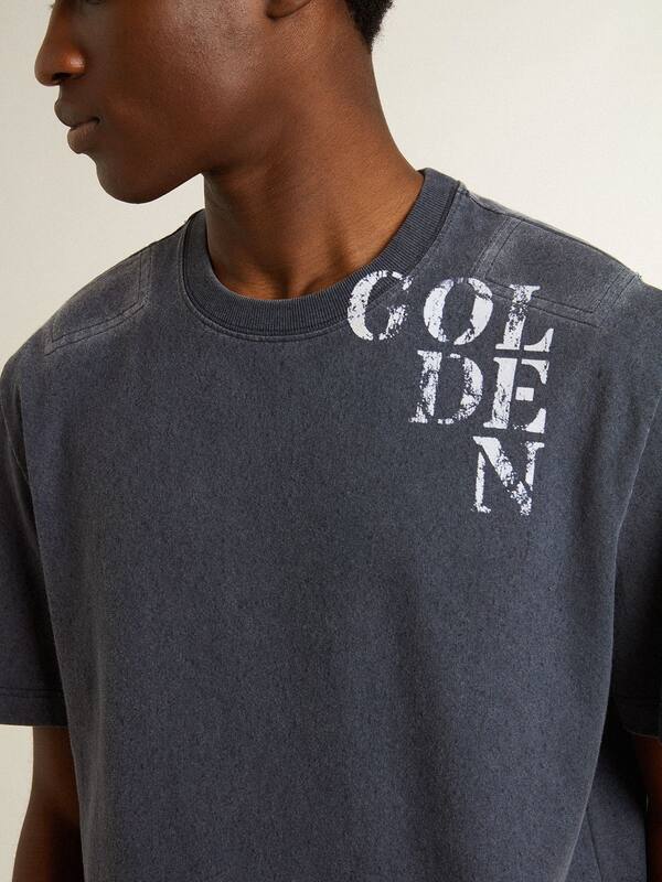 Golden Goose - Men's blue T-shirt with white print  in 