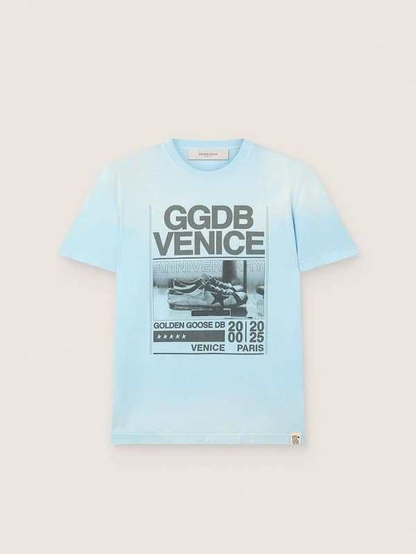 Golden Goose - Men&rsquo;s T-shirt in light blue cotton jersey with graphic print in 