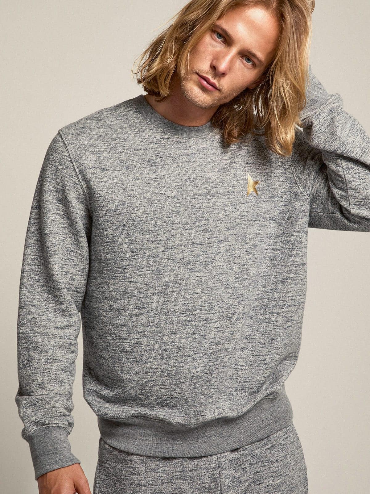 Golden Goose - Sudadera de algodón gris jaspeado para hombre con estrella dorada in 