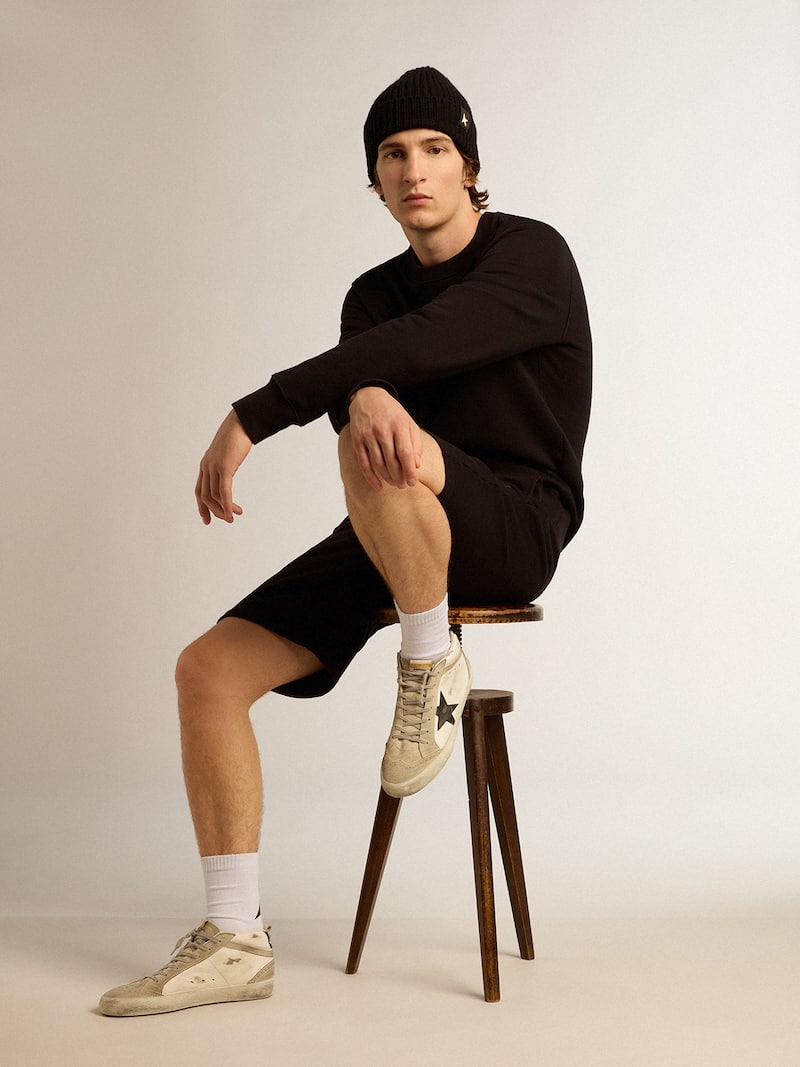 Golden Goose - Sweat-shirt Archibald collection Star de couleur noire avec &eacute;toile ton sur ton sur le devant in 
