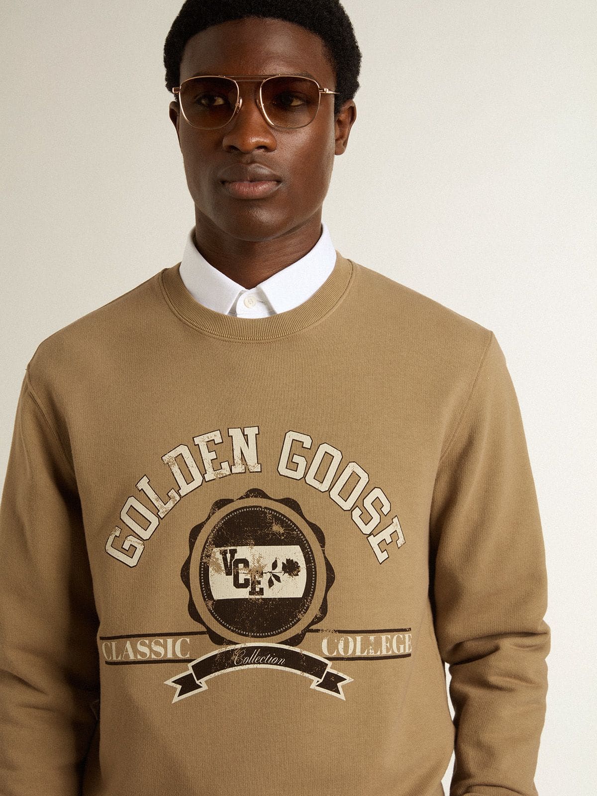 Golden Goose - Men's beige cotton sweatshirt with print on the front  in 