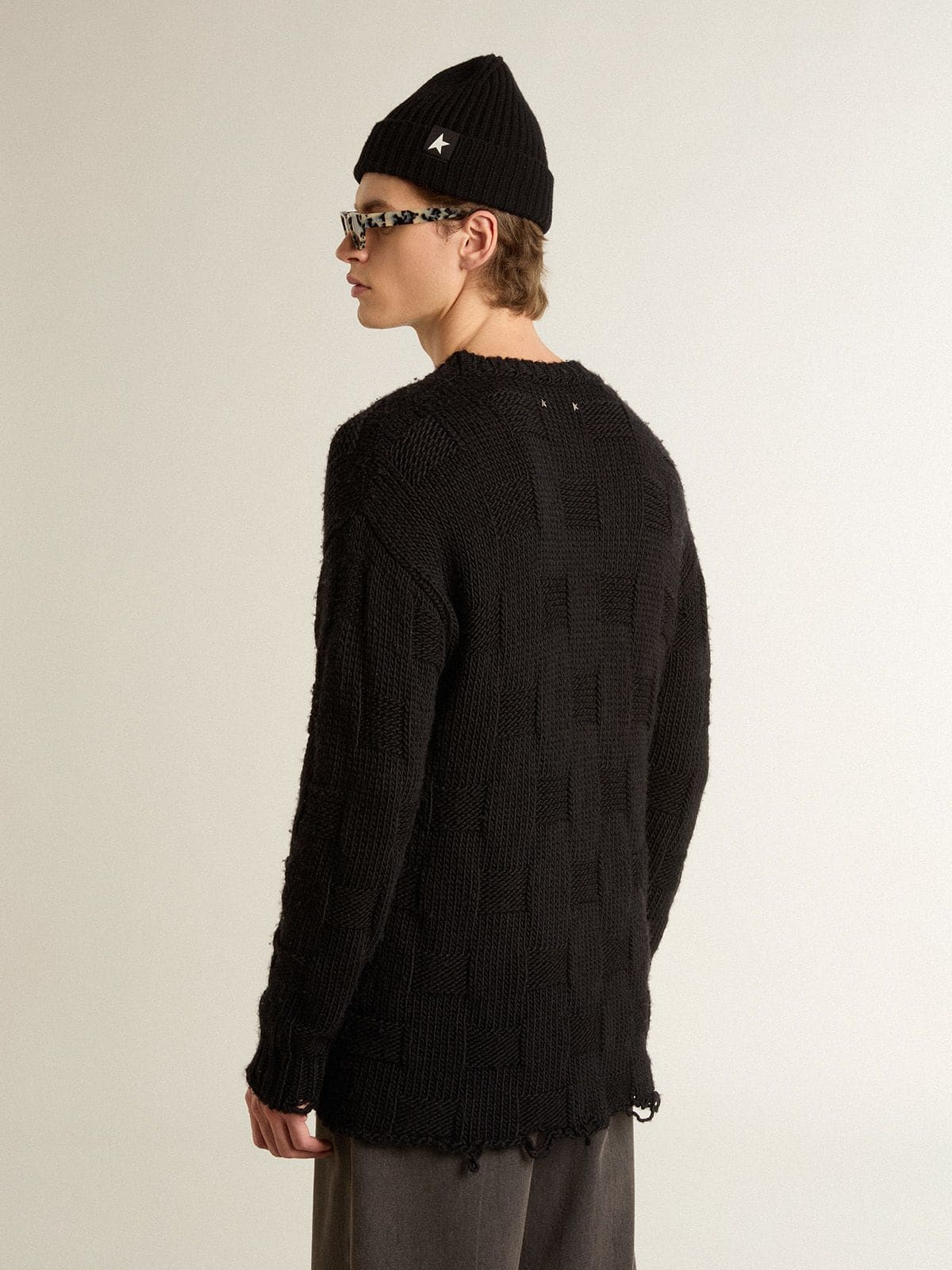 Golden Goose - Men's black wool sweater with a distressed effect in 
