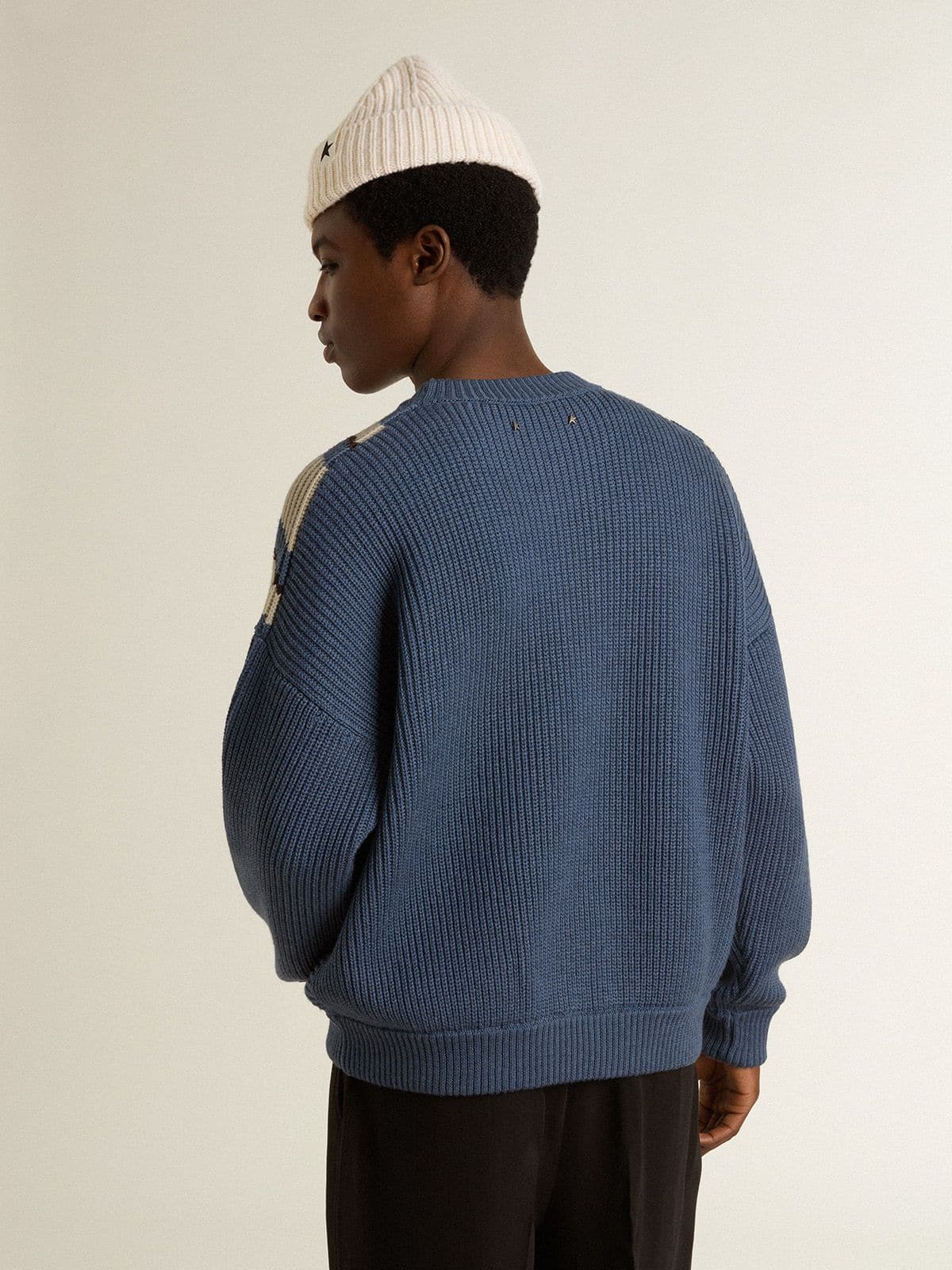 Golden Goose - Azurblauer Herren-Jacquardpullover aus Wolle mit sahneweißem Motiv in 
