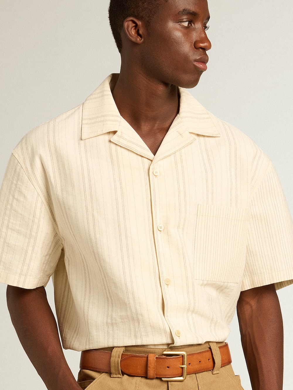 Golden Goose - Camicia a maniche corte da uomo in cotone colore ecrù  in 
