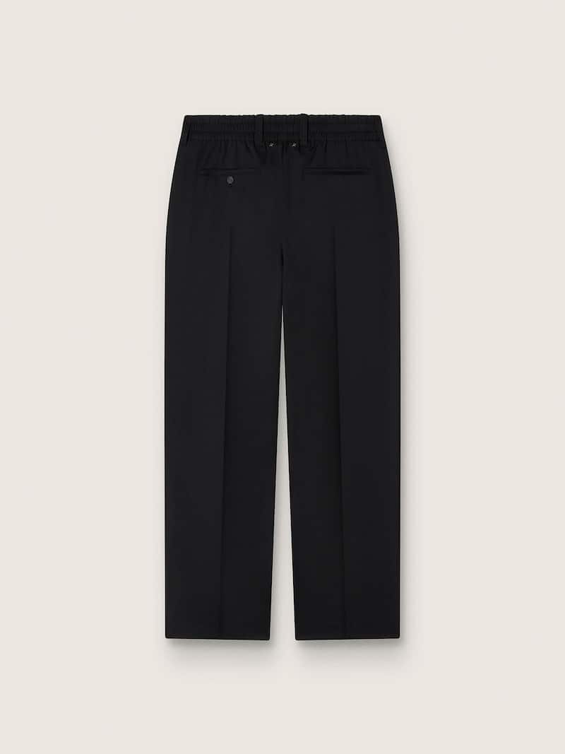 Golden Goose - Pantal&oacute;n de hombre de lana de color negro in 