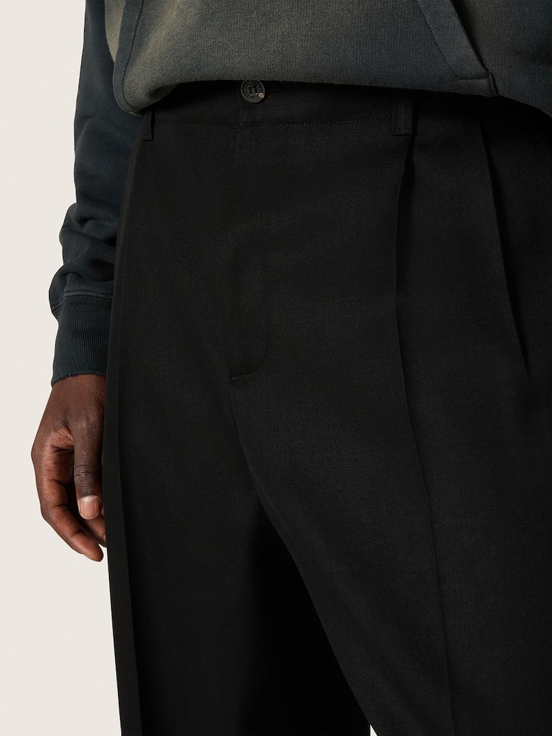 Golden Goose - Pantal&oacute;n de hombre de lana de color negro in 