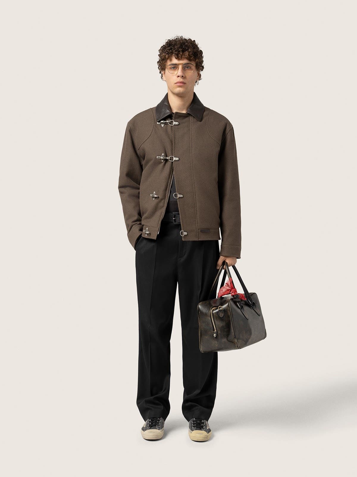 Golden Goose Pantaloni da uomo in lana di colore nero Jeans & Pantaloni black man