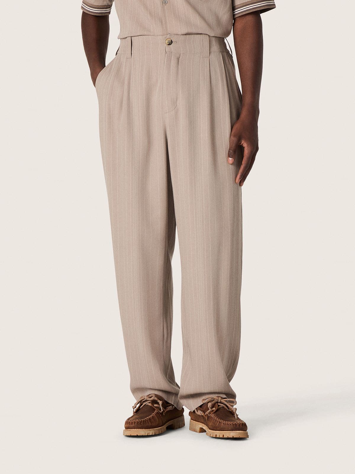 Golden Goose - Graue Herrenhose aus Wollmischung mit Nadelstreifen in 