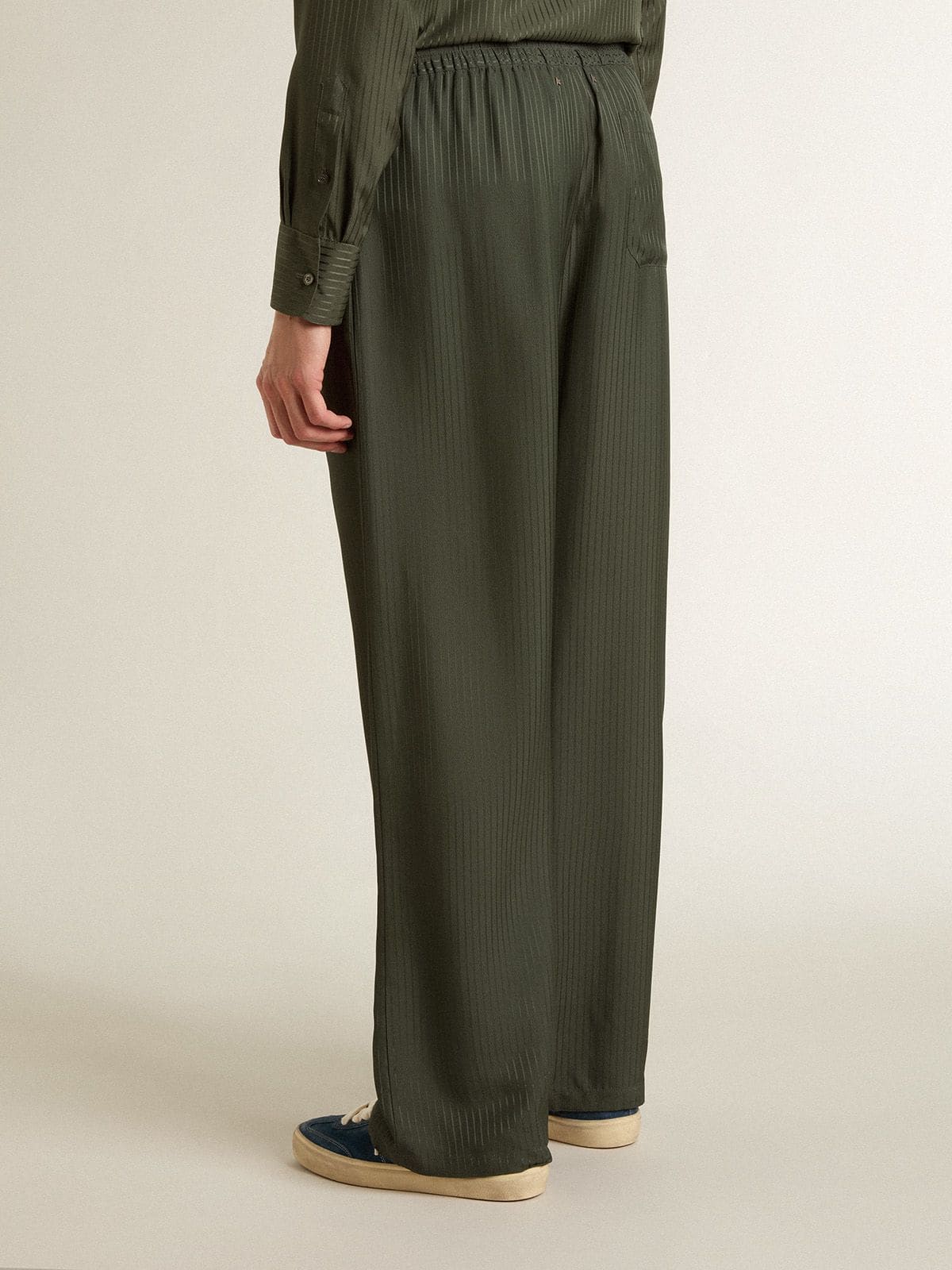 Golden Goose - Pantalone jogging da uomo verde scuro a righe verticali in 