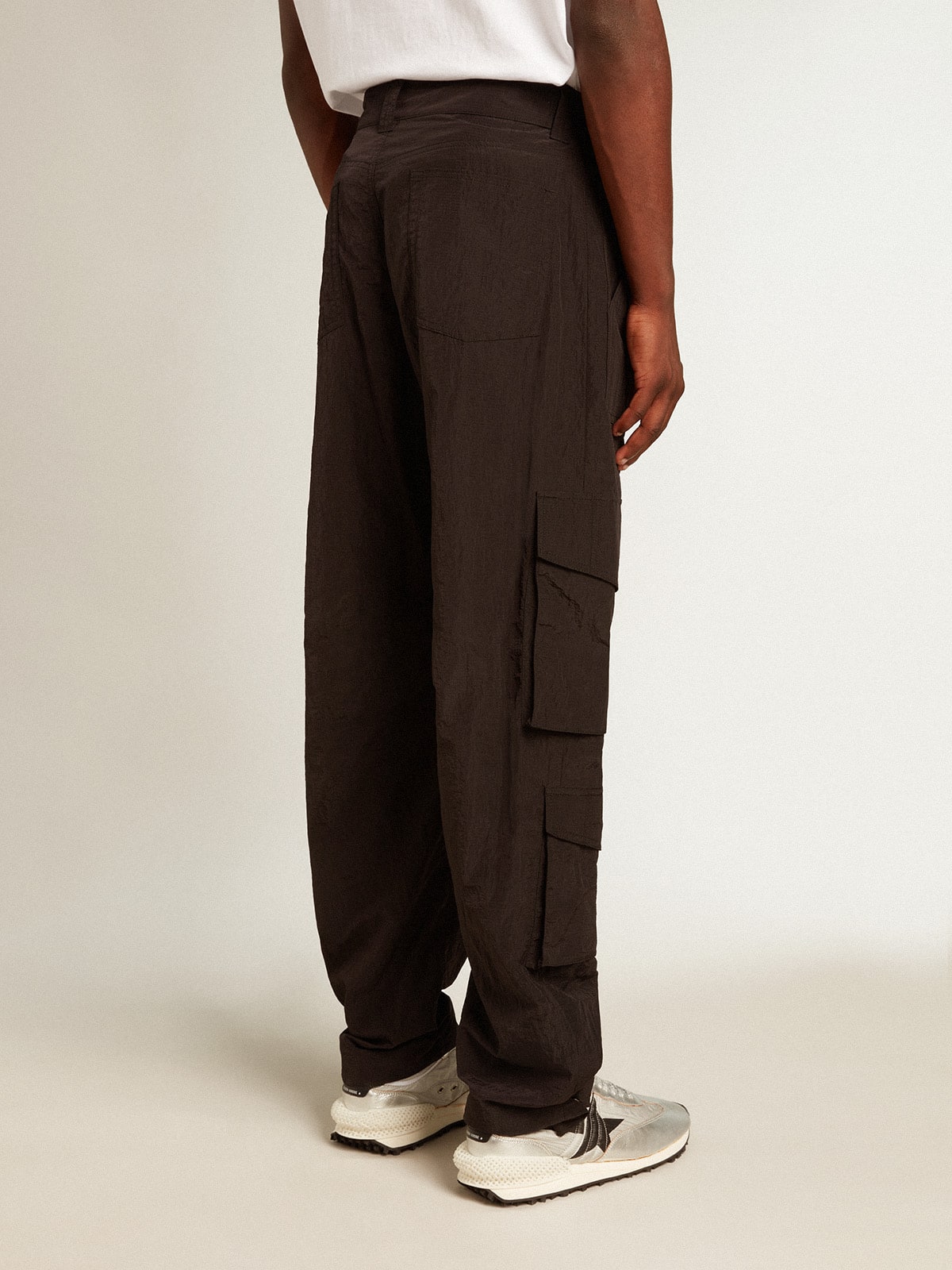 Golden Goose - Schwarze Cargohose aus Nylon-Ripstop in 