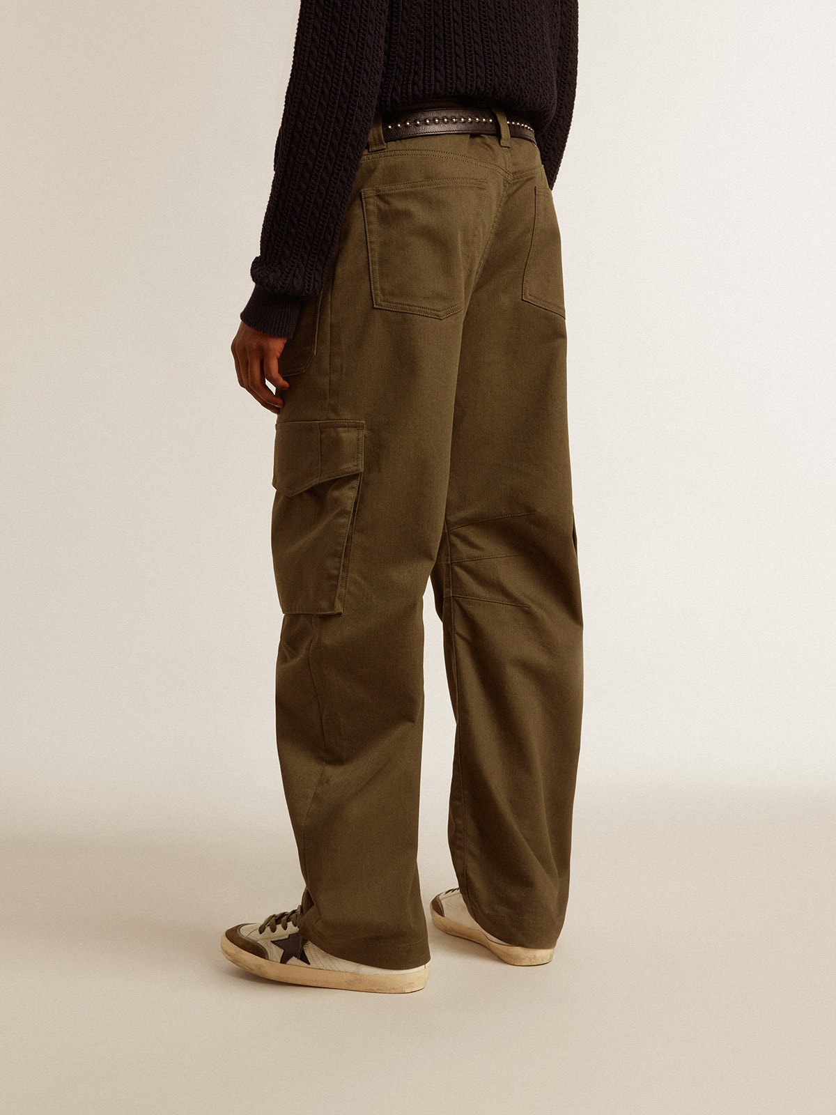 Golden Goose - Pantalone cargo color verde oliva in 