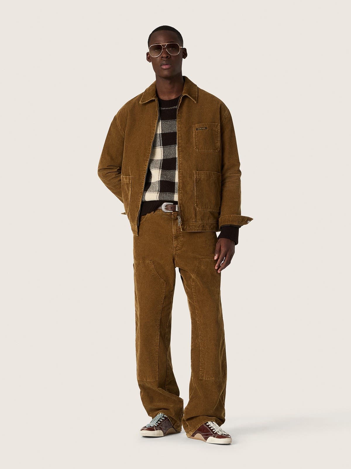 Golden Goose - Bernsteinfarbene Herrenjacke aus Rippensamt in 