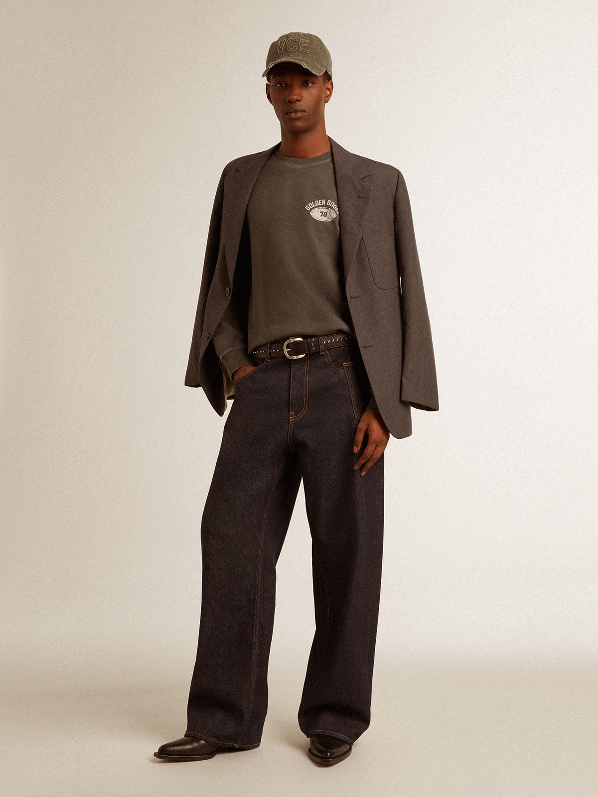 Tシャツ・カットソー Golden Goose Football Print Man to Man Anthracite GMP02015P0 MUSINSA | GOLDEN GOOSE Football Print Man to Man