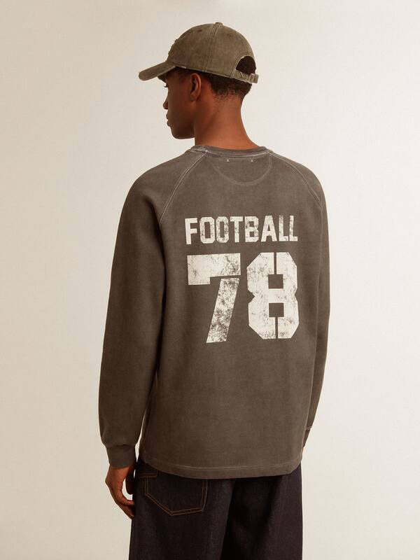 Golden Goose - Men's long-sleeved T-shirt in anthracite gray cotton with logo on the back in 