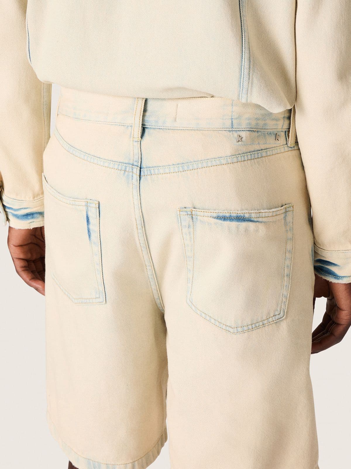 Golden Goose - Men's Bermuda shorts in light sand-colored denim in 