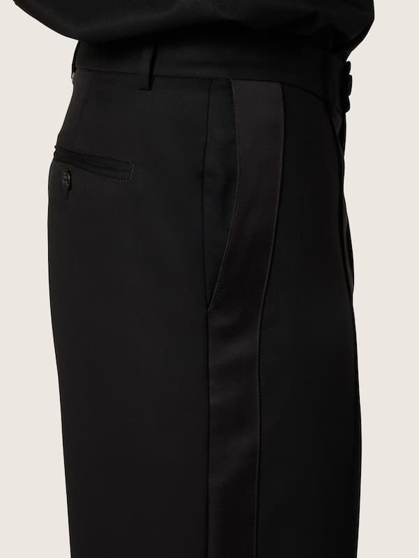 Golden Goose - Men's pants in black cool wool with satin side stripe in 