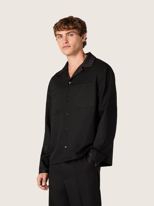 Golden Goose - Men's shirt in black wool twill with black satin details in 