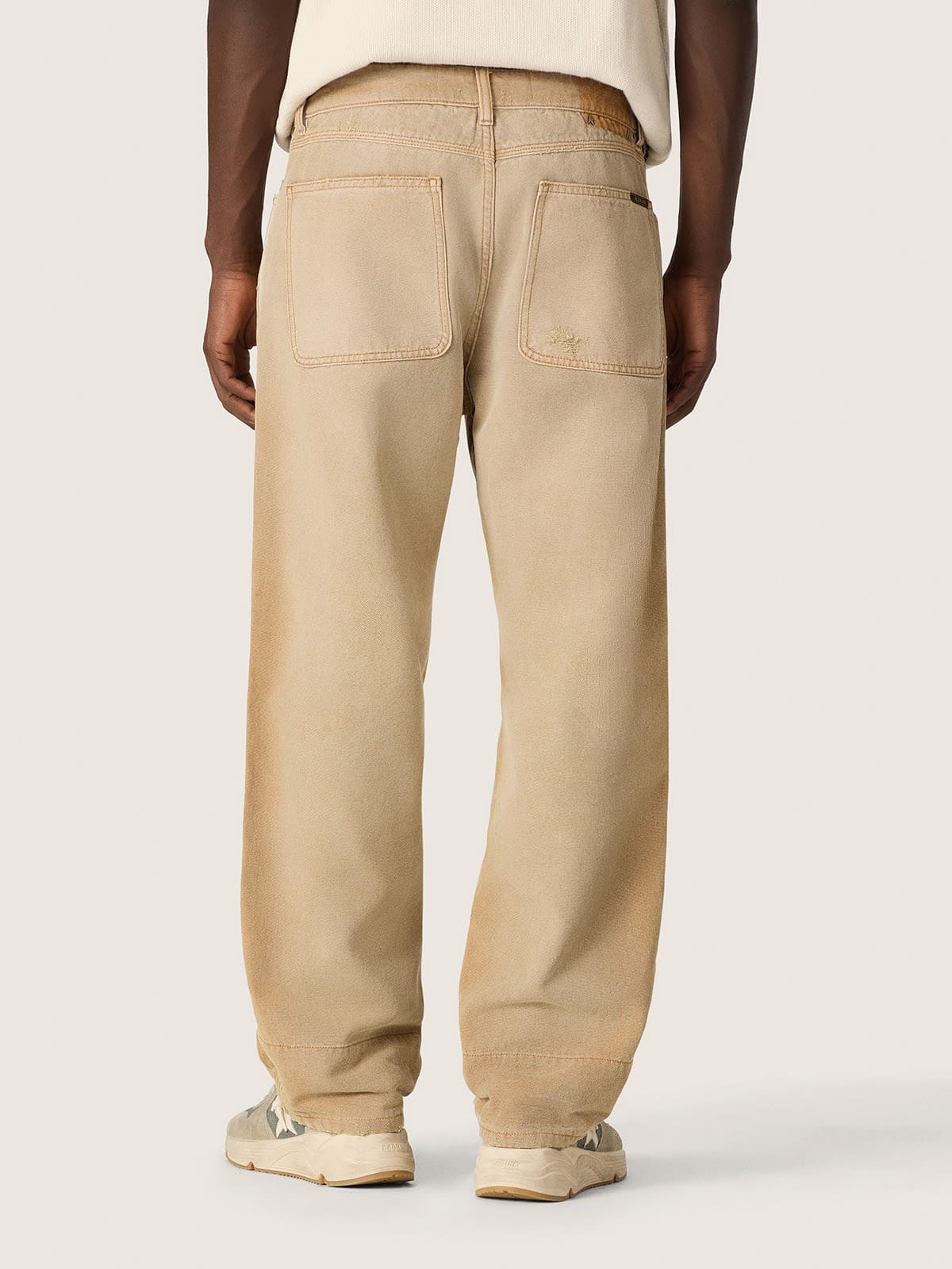 Golden Goose - Cal&ccedil;a masculina de algod&atilde;o bege degrad&ecirc; com detalhes check in 