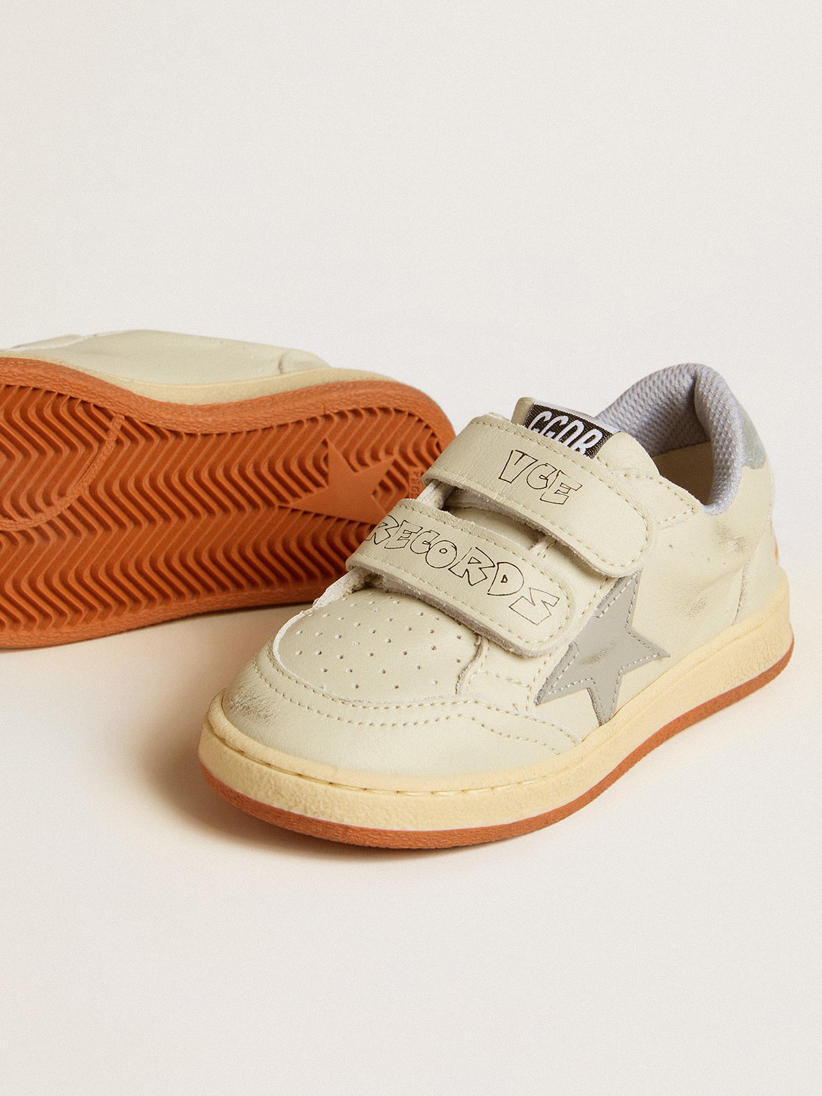 Golden Goose - Ball Star Teen in white leather with powder blue star and heel tab in 